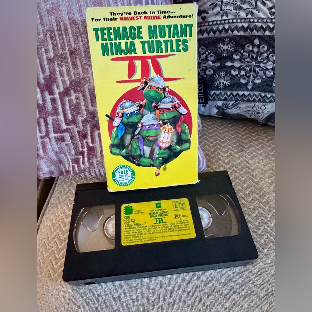 Teenage Mutant Ninja Turtles 3 III VHS- 1993